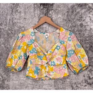 Place Nationale Top 1 / Small Womens Linen Floral Smocked Crop Blouse